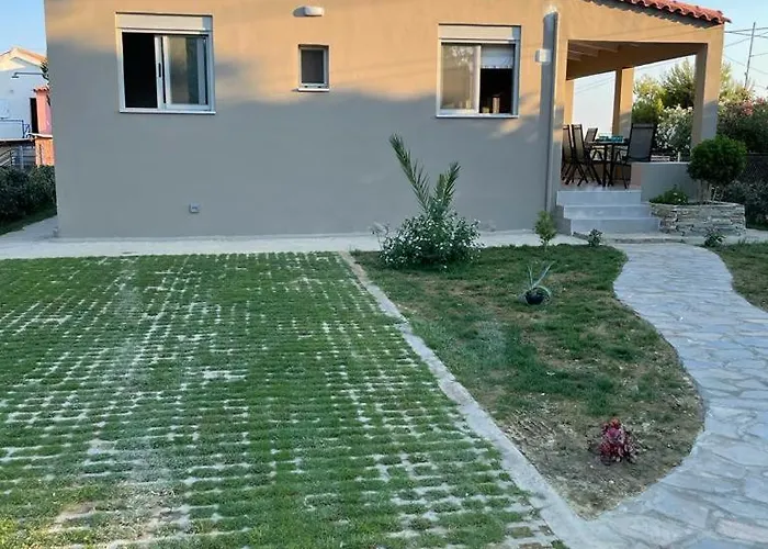 Beachfront Family * Levendokhórion